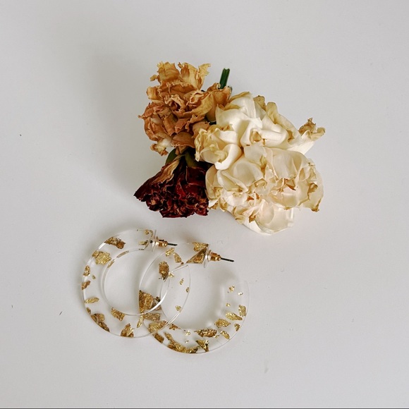 HANDMADE 24K GOLD FLAKE CLEAR RESIN EARRINGS - Picture 2 of 4